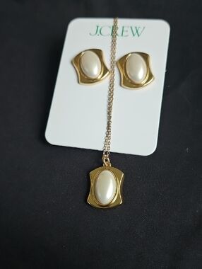 J. Crew Gold and Cream Pearl-Look Pendant Necklace with Matching Earrings